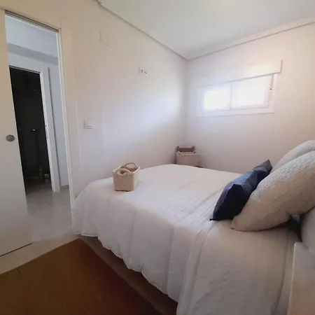 Coqueto Apartamento Con Parking Laredo Exterior foto